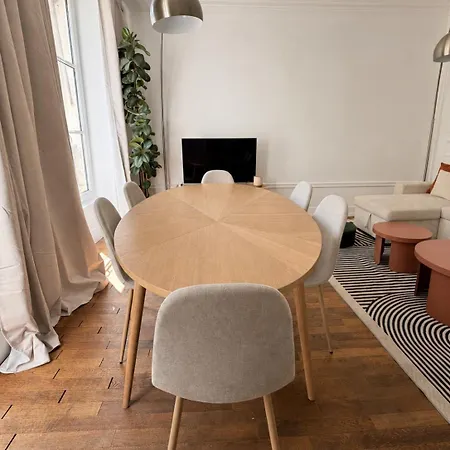 Apartman Le Marais, But Quiet