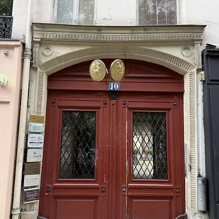 Le Marais, But Quiet Apartman *